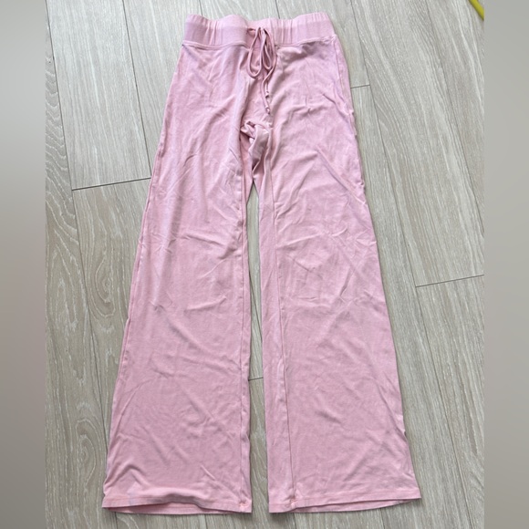 Pink Women’s Lounge Set Lace Square Neck Long Sleeve Top & Wide Leg Pant - Picture 10 of 15